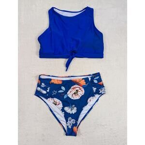 Blue Floral Moderate Coverage Two-Piece Swimsuit Size XL